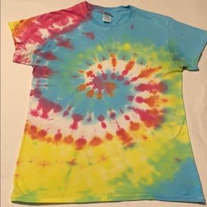 short sleeve tie-dye tee shirt